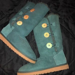 ❤️Baily button tall Turquoise Uggs❤️